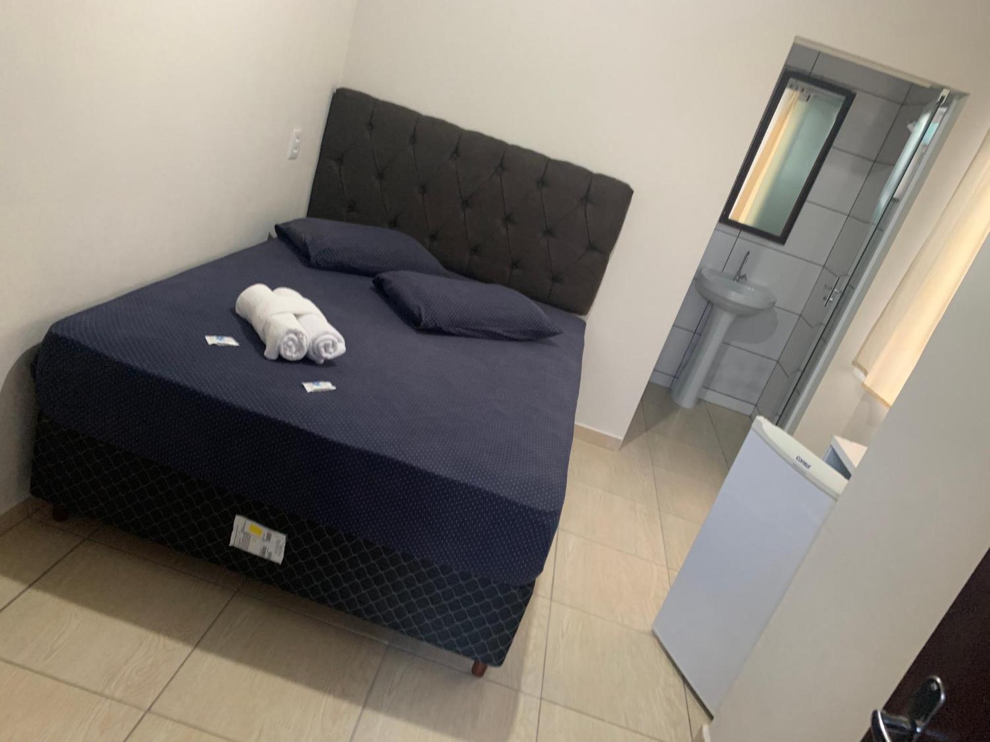 Pousada Tio Tonho Hotel Пеня Екстериор снимка