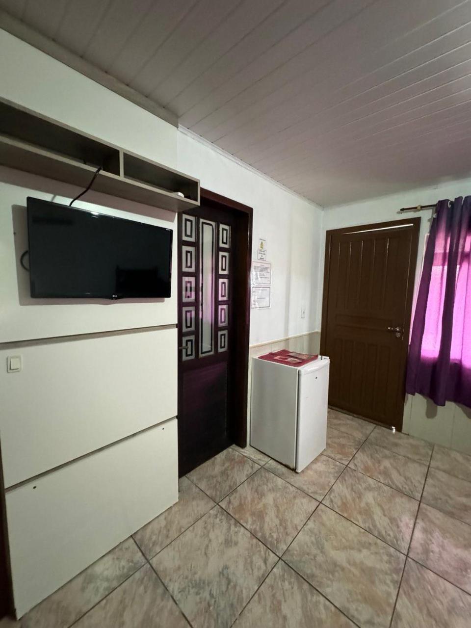 Pousada Tio Tonho Hotel Пеня Екстериор снимка