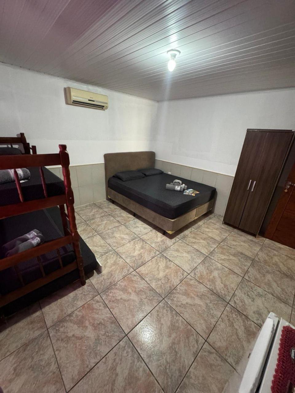 Pousada Tio Tonho Hotel Пеня Екстериор снимка