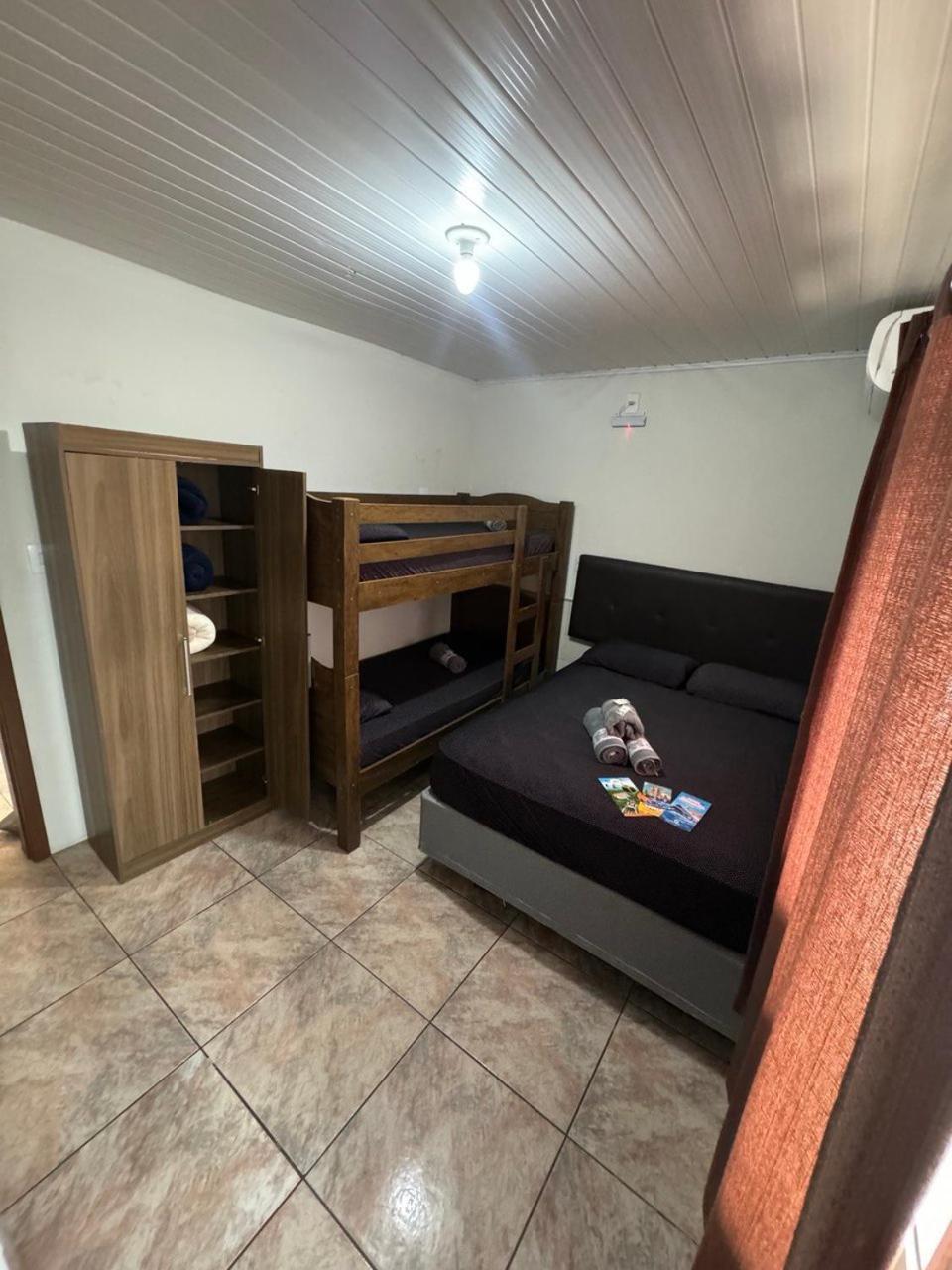 Pousada Tio Tonho Hotel Пеня Екстериор снимка