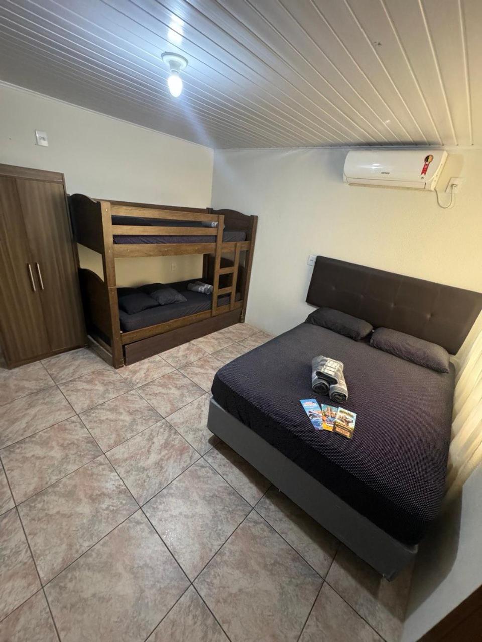 Pousada Tio Tonho Hotel Пеня Екстериор снимка